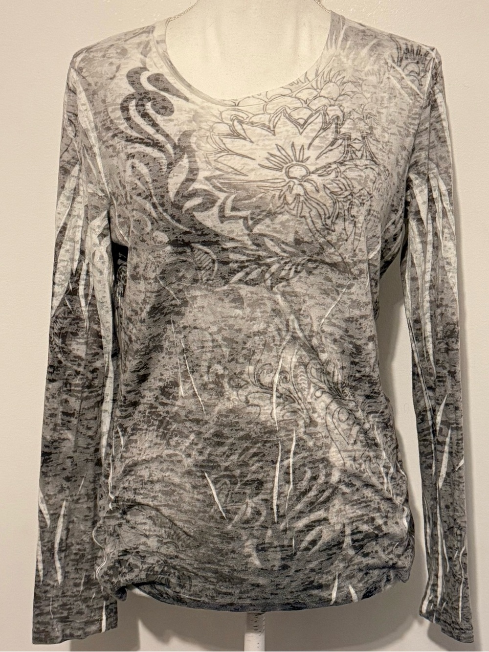 prAna Breathe Women’s Large Gray Floral Burnout Long Sleeve Top Made in USA